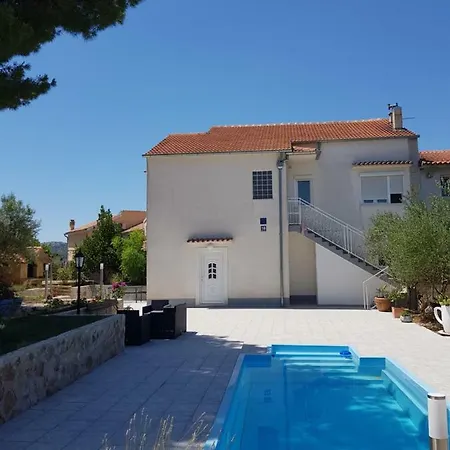 Villa House 